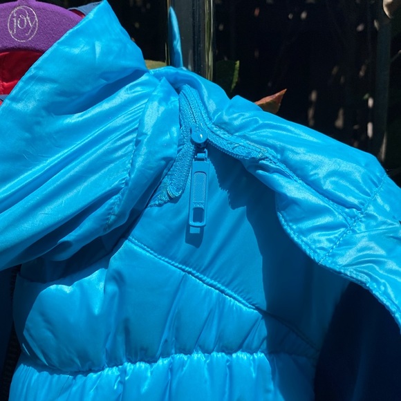 2/$180 NWOT Spyder Snow Puffer Winter Jacket - Picture 3 of 7